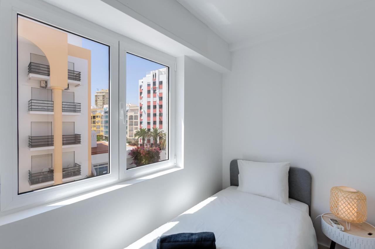 Appartement T2 Rosa Dos Ventos, A/C & Terrace - Casas & Papeis à Armação de Pêra Extérieur photo